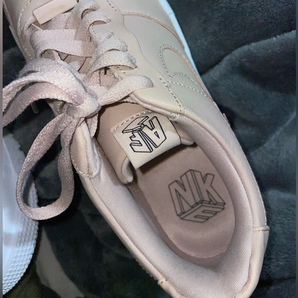 Pixel Air Force 1’s - Picture 3 of 7